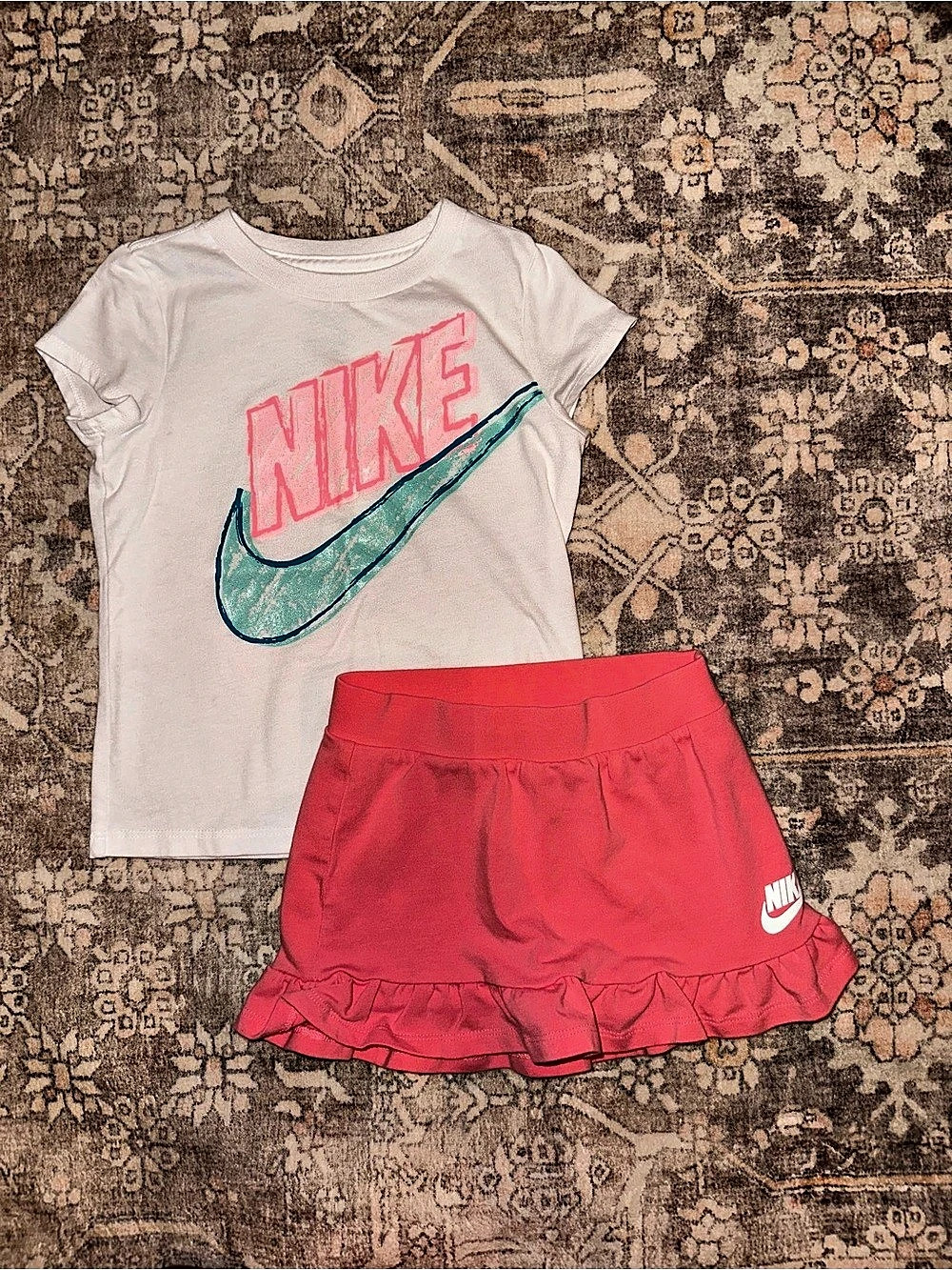 Nike Toddler Girls T-Shirt and Skort Set Girls 4T